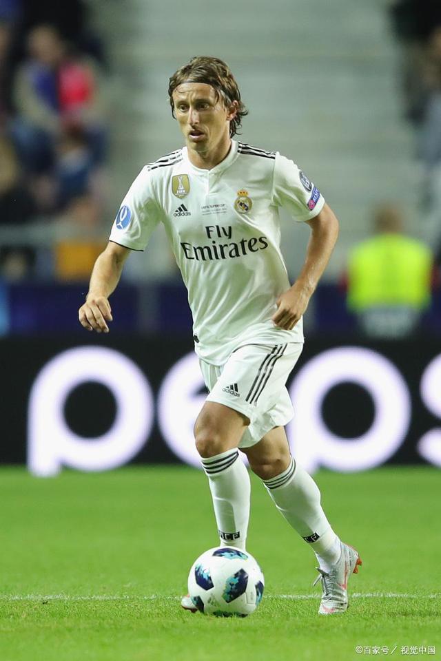 [德甲]马尔穆什突破横传 埃基蒂克低射得手