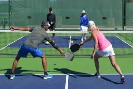 自交易以来：东契奇出战41场拿下28胜，浓眉仅出战14场