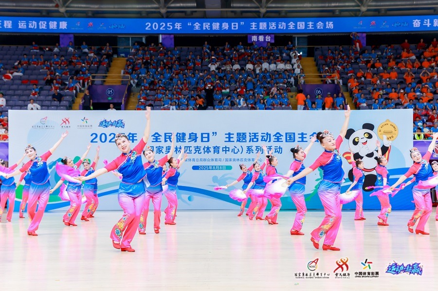 体育博弈“赛车／F1”策略：解析进站策略与轮胎选择对赔率产生的即时性扰动。（F1赛车投注策略：解读进站与轮胎选择对赔率的即时波动）